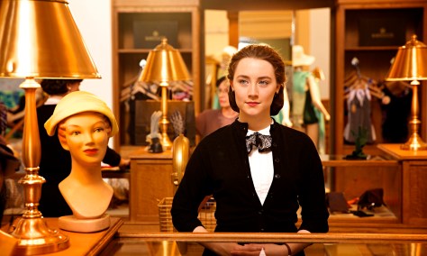 saoirse-ronan-brooklyn-film-romance-drama-2015-movie-review