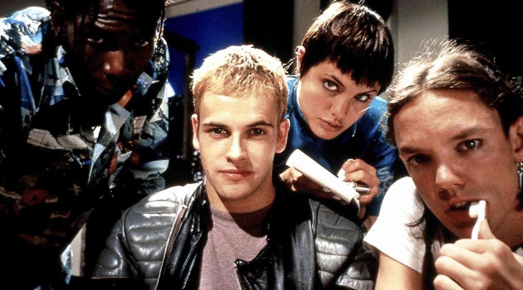 hackers-1995-movie-review-angelina-jolie-jonny-lee-miller-matthew-lillard