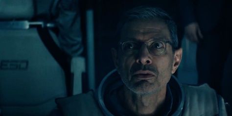 independence-day-2-resurgence-movie-review-2016-roland-emmerich-jeff-goldblum