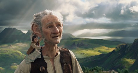 steven-spielberg-the-bfg-movie-review-2016-mark-rylance