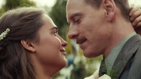 the-light-between-oceans-movie-review-2016-michael-fassbender-alicia-vikander-melodrma