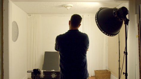 tickled-movie-review-2016-david-farrier-documentary-competitive-endurance-tickling