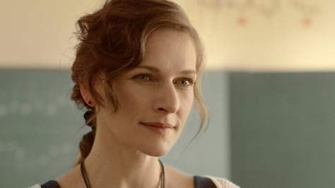 mindenki-2016-oscar-shortlist-live-action-short-film-movie-review-sing