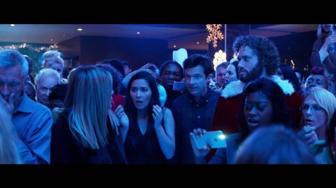 office-christmas-party-2016-movie-review-olivia-munn-jennifer-aniston-tj-miller-jason-bateman