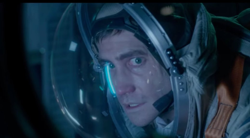 life-2017-movie-review-jake-gyllenhaal