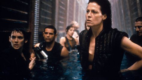 alien-resurrection-movie-review-sigourney-weaver-winona-ryder