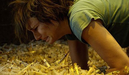 saw-2-movie-review-horror-amanda