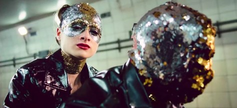 vox-lux-movie-review-2018-natalie-portman